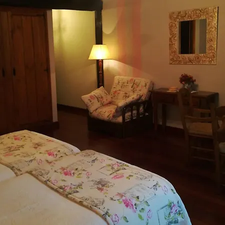 여관 La Punvieja Los Tojos